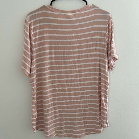 Old Navy Women's Luxe T-Shirt - Size XL - Picture 3 of 3